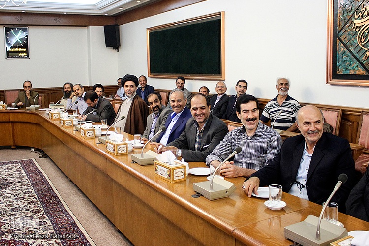 در حال