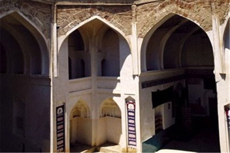 امامزاده قاسم(ع) ازنا؛ بنایی با ۸ قرن قدمت + عکس امامزاده قاسم(ع) ازنا؛ بنایی با ۸ قرن قدمت + عکس