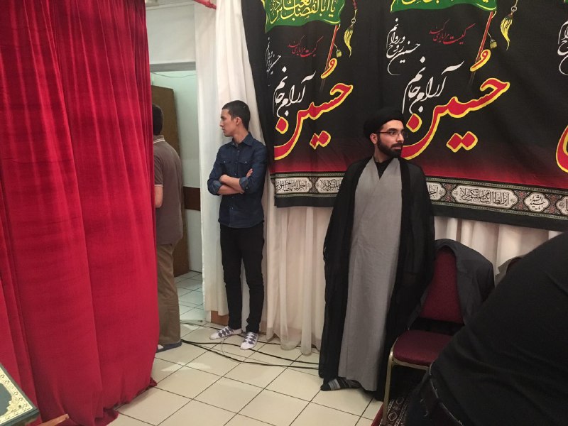 ضیافت افطار در مرکز اسلامی پاریس + عکس