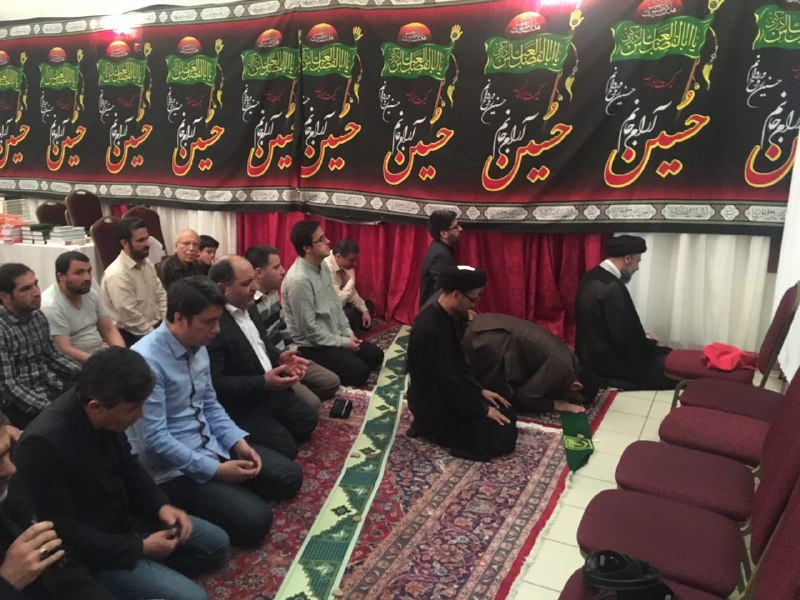ضیافت افطار در مرکز اسلامی پاریس + عکس