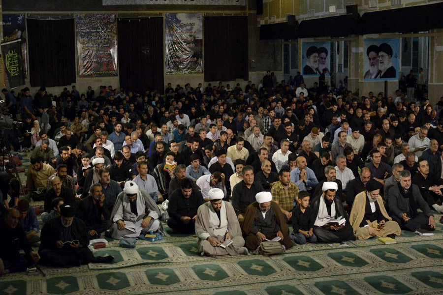 برگزاری مراسم احیاء شب بیست و یکم ماه مبارک رمضان در لرستان