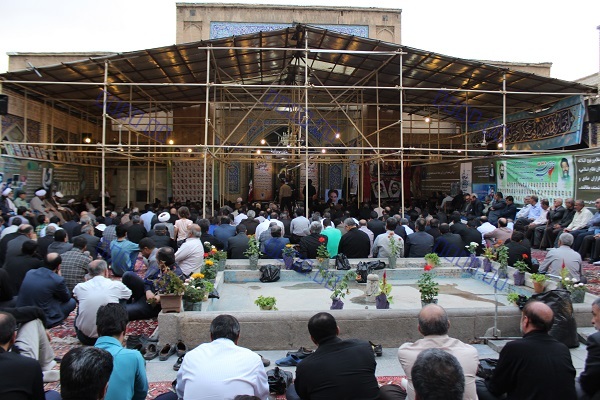 خون شهیدان هفت تیر پایه‌های انقلاب اسلامی ایران را استوارتر کرد