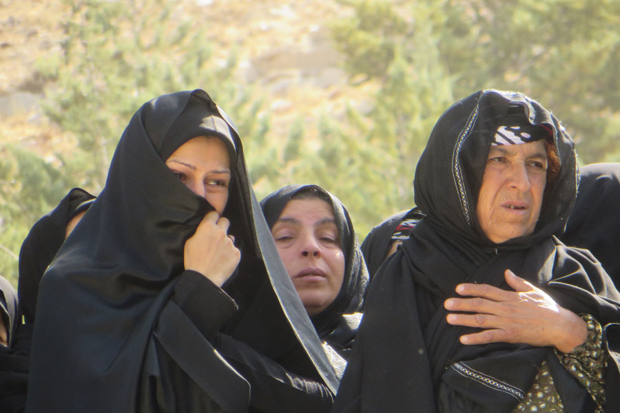 تشییع پیکر شهید منوچهر کرمی در خرم‌آباد
