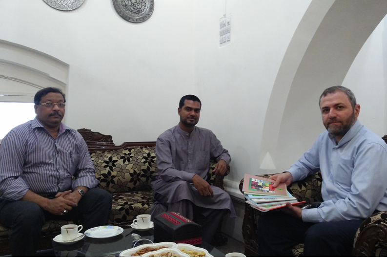 رونمایی  از ترجمه کتب اسلامی در بمبئی + عکس