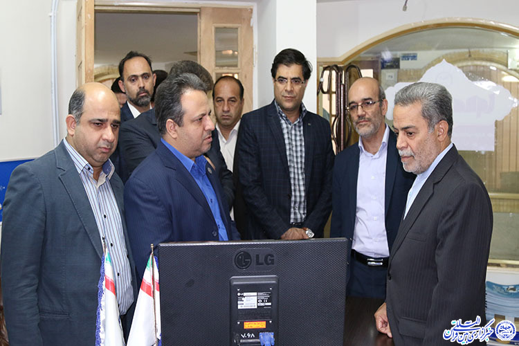 بازدید استاندار از خبرگزاری ایکنای یزد+عکس