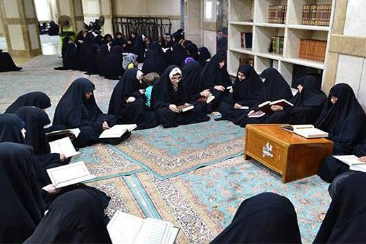 حفظ قرآن فقط ر در حرم مطهر امام حسین(ع)