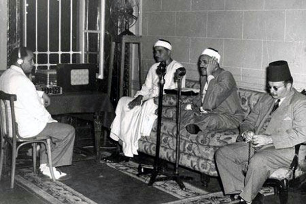 مصطفی اسماعیل در قصر ملک فاروق مصطفی اسماعیل در قصر ملک فاروق