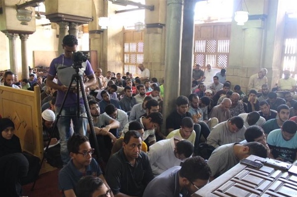 تدریس «تفسیر جلالین» در مسجد جامع الازهر