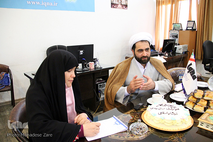 ایکنا رسانه موفق دراستان / جلسات نقد و بررسی را ادامه دهید ایکنا رسانه موفق دراستان / جلسات نقد و بررسی را ادامه دهید