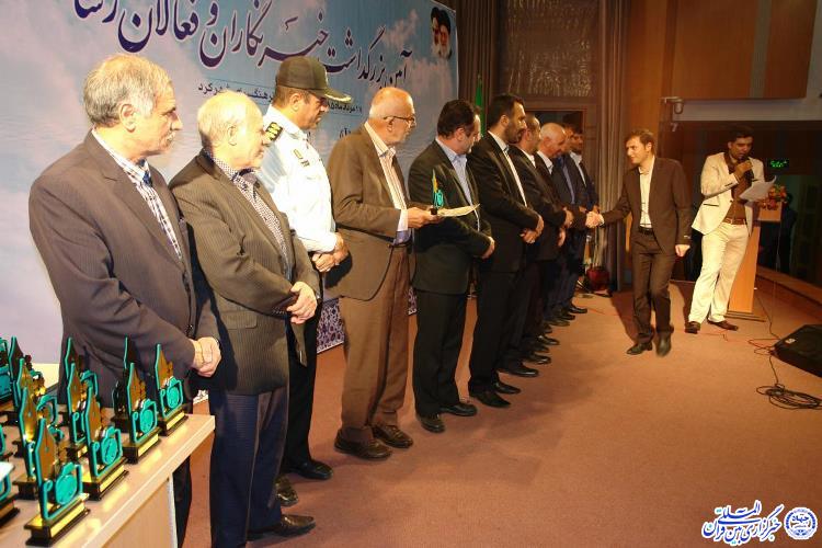 انتقاد سازنده، حق خبرنگاران است