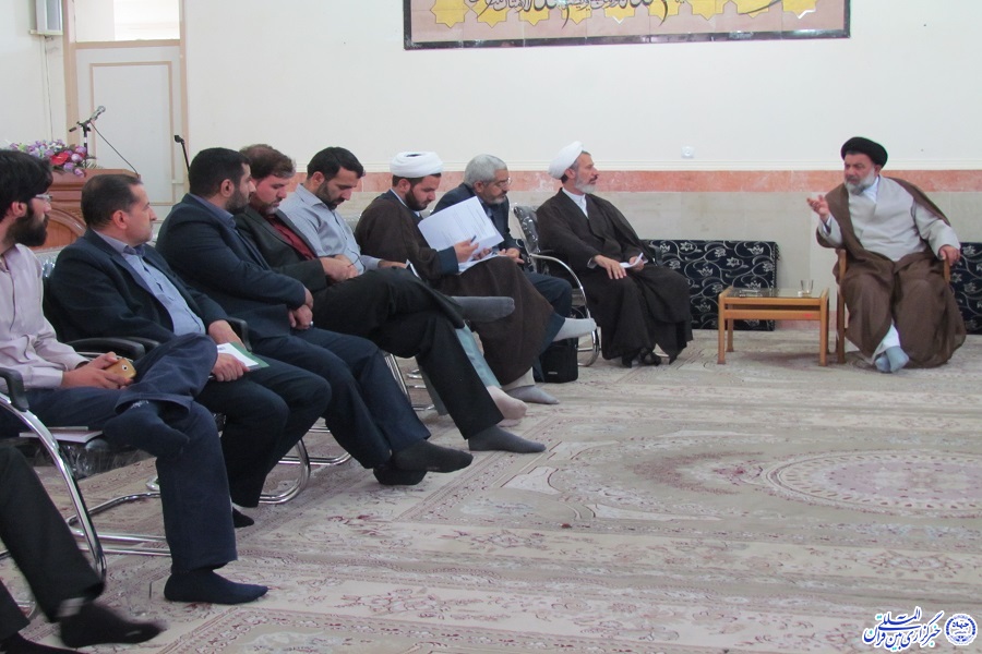 برگزاری چهارمین جلسه هماهنگی ستاد یادواره شهدای قرآنی لرستان + عکس