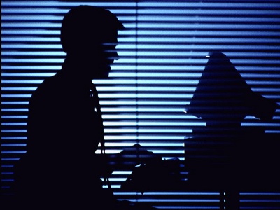 ارتباطی دور اما بسیار نزدیک/ روابط مجازی و نگاه قرآن به آن