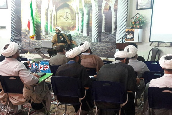 برگزاری دوره آموزشی «تشکیل و تحکیم خانواده » از سوی مؤسسه دارالتحفیظ قرآن برگزاری دوره آموزشی «تشکیل و تحکیم خانواده » از سوی مؤسسه دارالتحفیظ قرآن