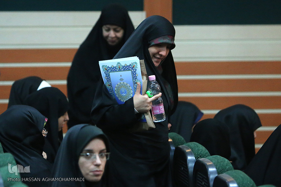 دومین همایش حافظان کل قرآن تهران برگزار شد