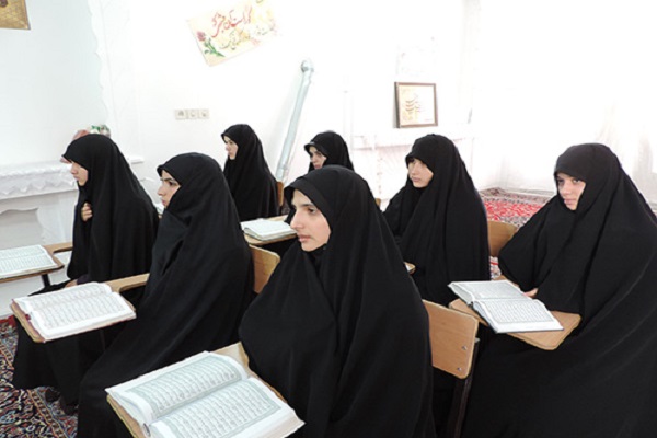 نهجالبلاغه، آسانترین راه نزدیکترشدن به خداست نهجالبلاغه، آسانترین راه نزدیکترشدن به خداست