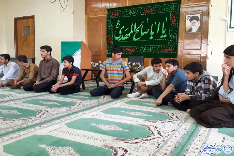گردهمایی قرآن آموزان و مسئولین طرح قرآنی«رحله» در بروجن برگزار شد