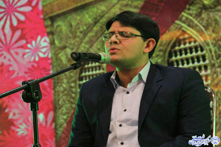 لزوم برگزاری دوره‌های آموزشی با اساتید برجسته