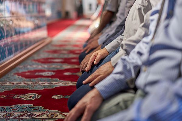 انگلیسی/ مسلمانان استرالیایی با افسانه‌های غلط در مورد اسلام و مسلمانان مقابله می‌کنند