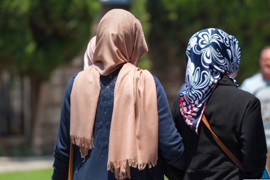 افزایش تبعیض علیه مسلمانان در فرانسه و انگلیس