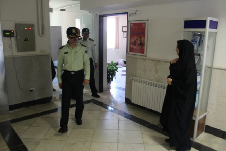 بازدید فرمانده انتظامی کردستان از خبرگزاری ایکنا
