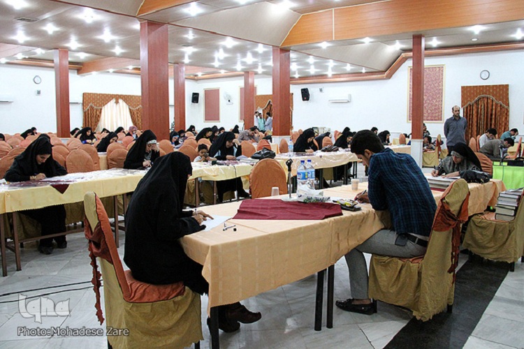 پیگیری مسابقات سراسری قرآن نیروی زمینی ارتش در مشهد در دومین روز