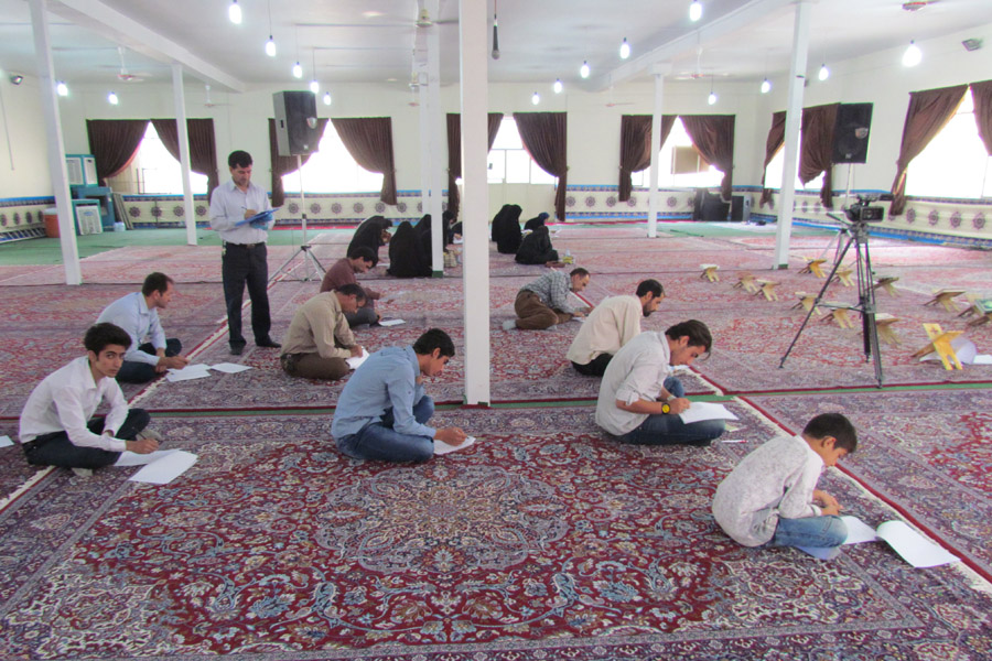 برگزاری مرحله استانی مسابقات قرآن بنیاد شهید لرستان + عکس