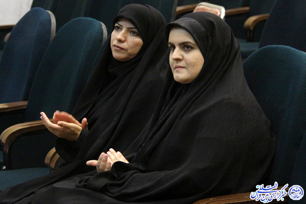 سرپرست خبرگزاری ایکنا استان یزد تجلیل شد
