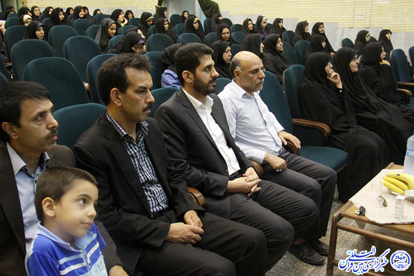 سرپرست خبرگزاری ایکنا استان یزد تجلیل شد