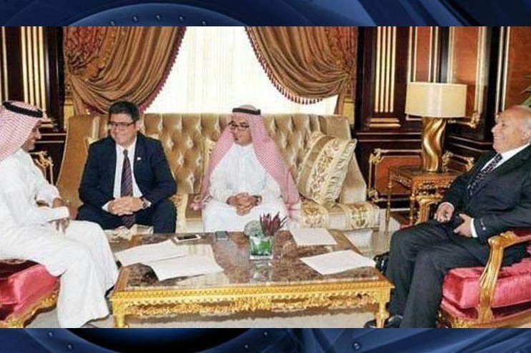 دورهمی منافقین و آل‌سعود در پوشش حج! +عکس