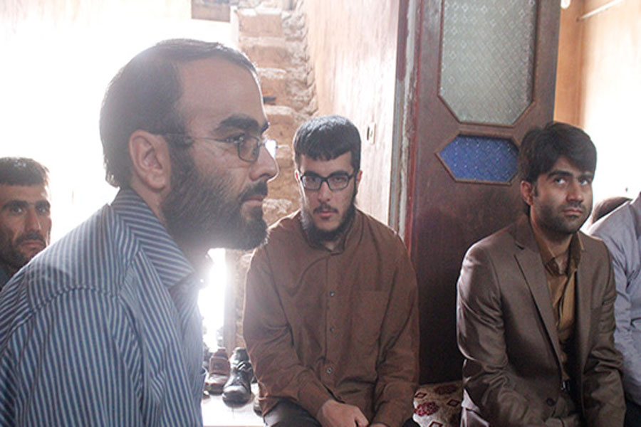 دیدار کارکنان دانشگاه پیام‌نور لرستان با خانواده شهید عبدیان + عکس