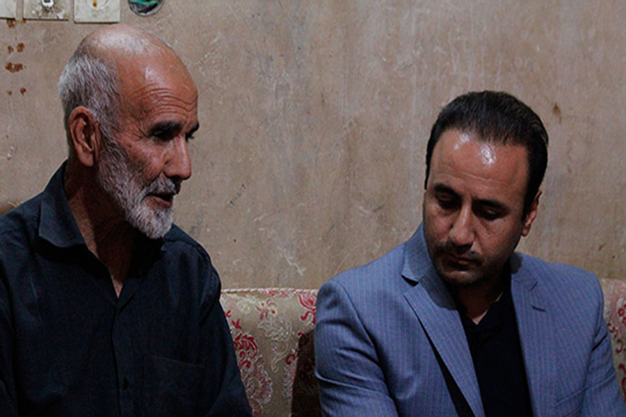 دیدار کارکنان دانشگاه پیام‌نور لرستان با خانواده شهید عبدیان + عکس
