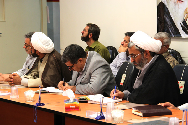 برگزاری کارگاه نقد وبررسی دیدگاه مستشرقان درباره سیره رسول الله(ص)
