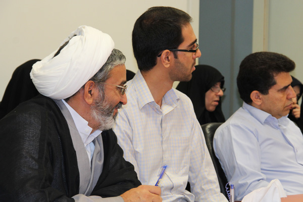 برگزاری کارگاه نقد وبررسی دیدگاه مستشرقان درباره سیره رسول الله(ص)