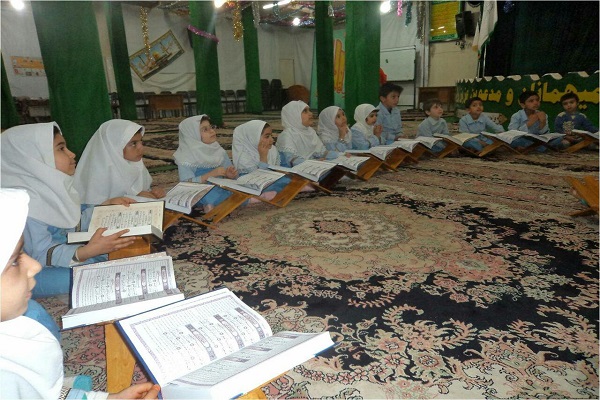 جلسه تفسیر سوره نور برگزار شد