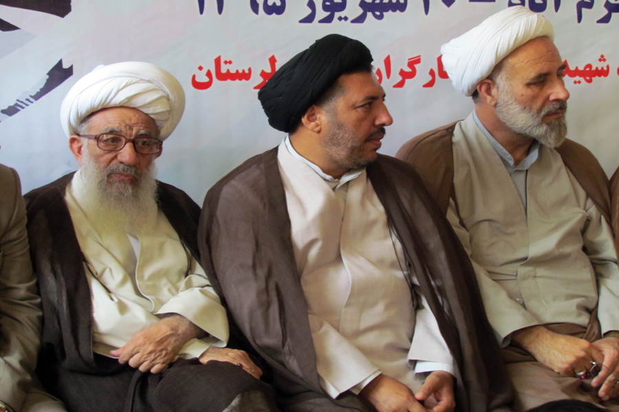 برگزاری مراسم بزرگداشت اولین سالگرد 33 شهید لرستانی فاجعه منا
