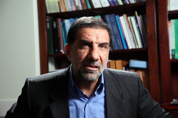 سردار کوثری، کارشناس مسائل سیاسی