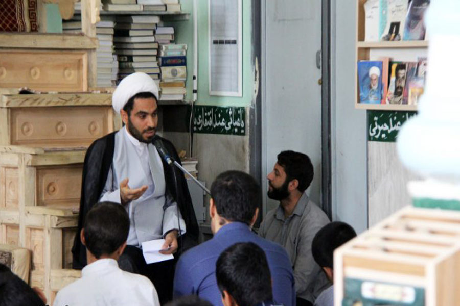 آغاز سال‌تحصیلی جدید حوزه علمیه کوهدشت + عکس