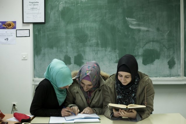 سنگینی بار اسلام‌هراسی به دوش بانوان محجبه است