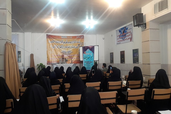 کارگاه تربیت آموزشیار قرآنی توسط دارالقرآن الکریم آل یس فلاورجان برپا شد