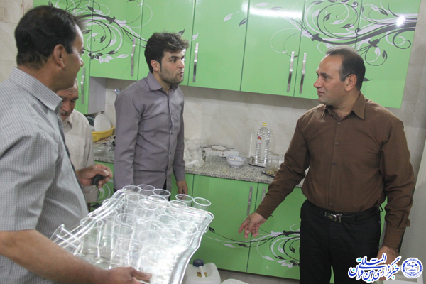 خطبه‌خوانی غدیر در مسجد قمر بنی‌هاشم شاهدیه+عکس