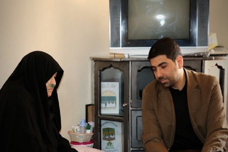 مادر یك شهید بعد از 36 سال به آرزویش رسید مادر یك شهید بعد از 36 سال به آرزویش رسید