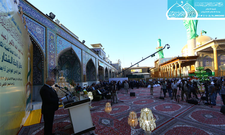 تصاویر رونمایی از گلدسته‌های طلاکاری‌شده امامین کاظمین(ع)