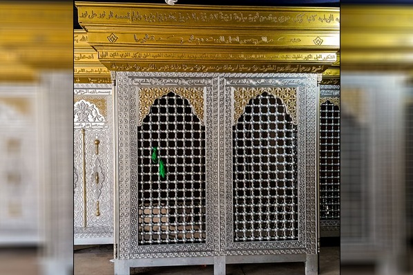 نمایش مشابه ضریح امام حسین (ع) در نمایشگاه بین‌المللی کلن آلمان