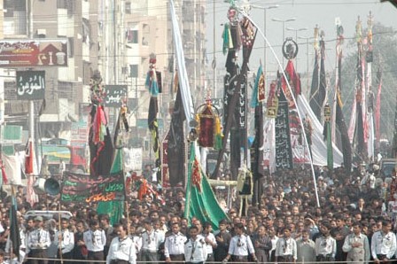 فشار نیروهای پلیس بر عزاداران حسینی در کشمیر