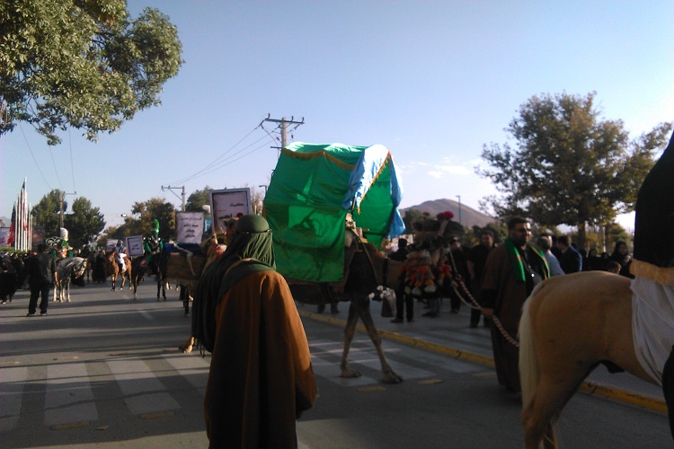 حرکت نمادین کاروان کربلا در خمین