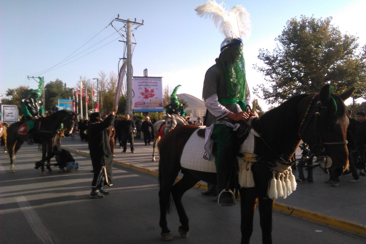 حرکت نمادین کاروان کربلا در خمین