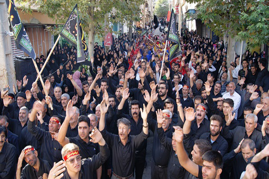 برگزاری تجمع «لبیک یا حسین(ع)» در خرمآباد برگزاری تجمع «لبیک یا حسین(ع)» در خرمآباد