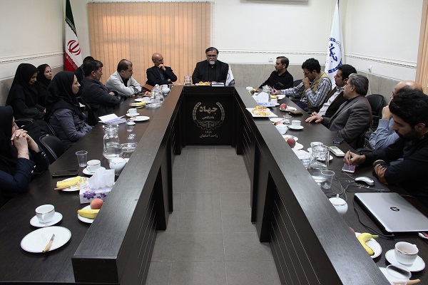 بازدید معاونت فرهنگی جهاد دانشگاهی از ایکنا اصفهان/ ساختمان جدید معاونت فرهنگی جهاد واحد اصفهان افتتاح شد