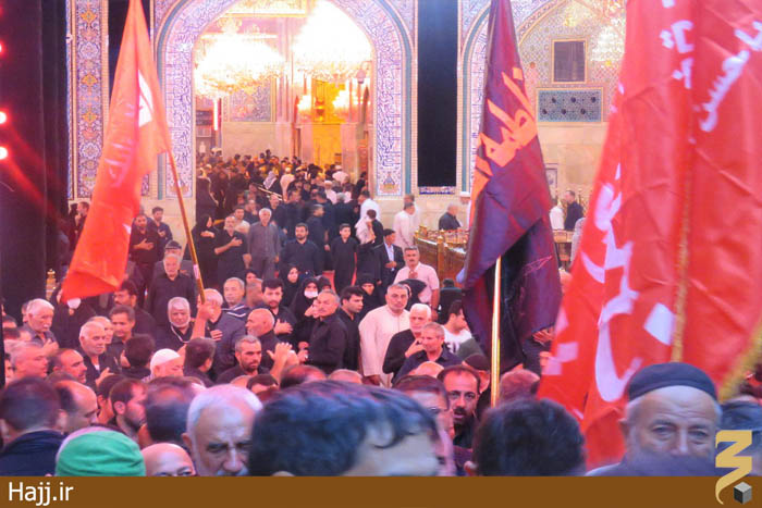 عزاداری زائران ایرانی در بین‌الحرمین در قالب موکب امام رضا(ع) + عکس