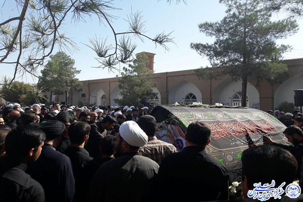 پیکر محمدحبیبیان در یزد تشییع شد+عکس